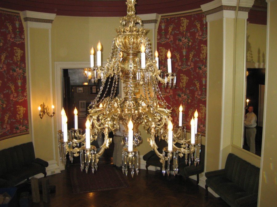 Gilt Bronze Chandelier Conservation: Erie Club